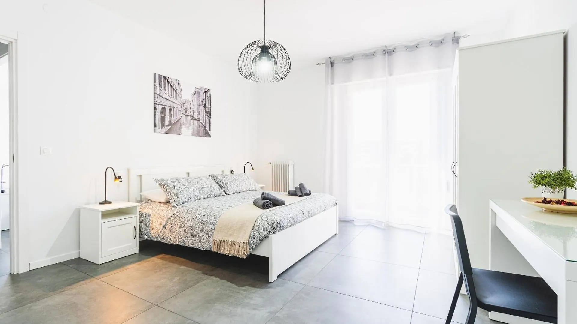 7 Posti, A Pochi Minuti Da Venezia, Posto Auto Apartment  Venice